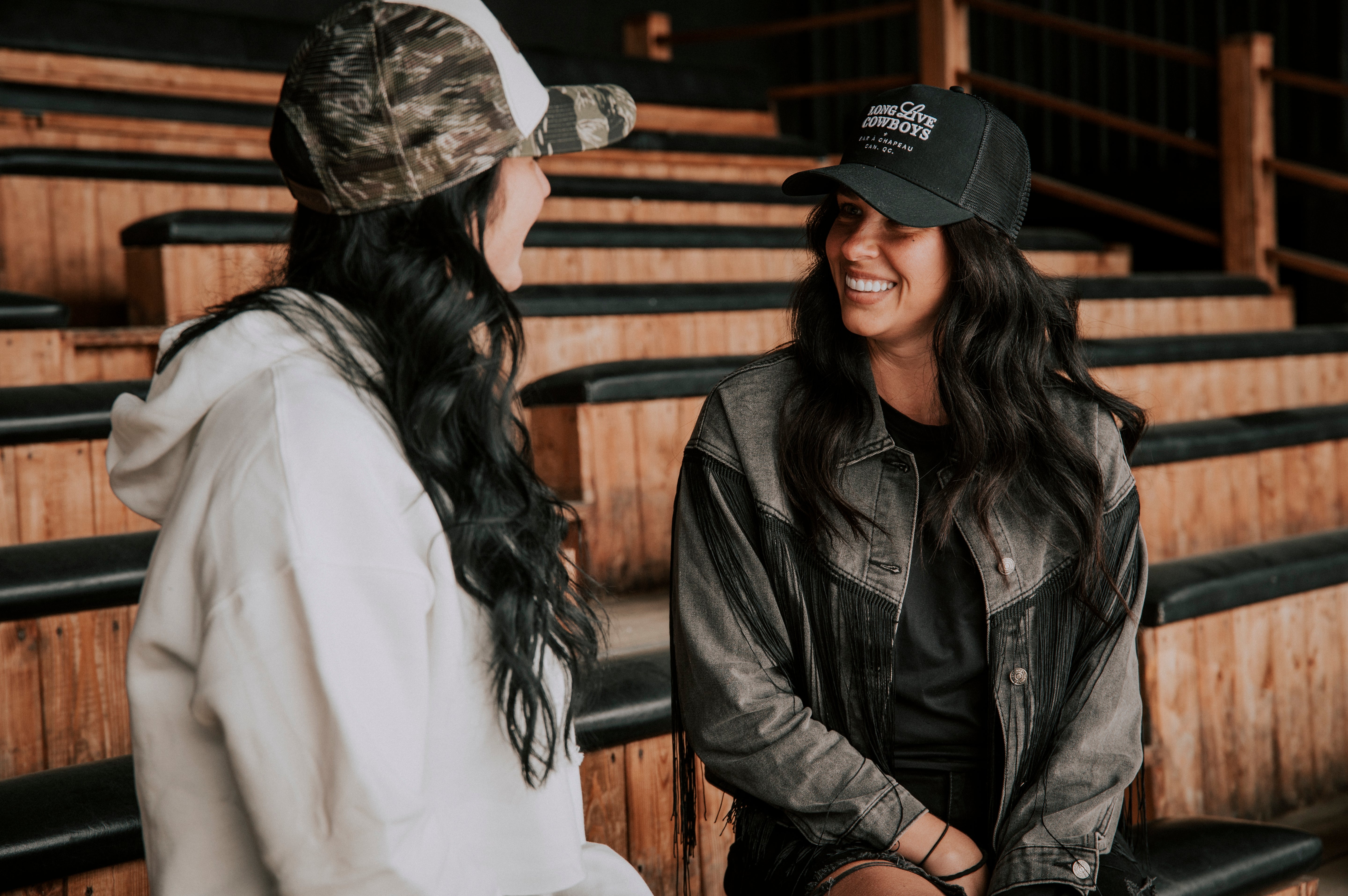 Casquette noire broderie blanche